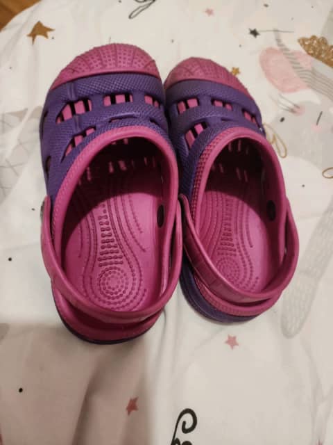 Baby girl crocs hot sale size 5