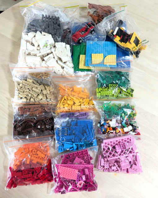 Bulk lego for free builders Miscellaneous Goods in Bellevue WA