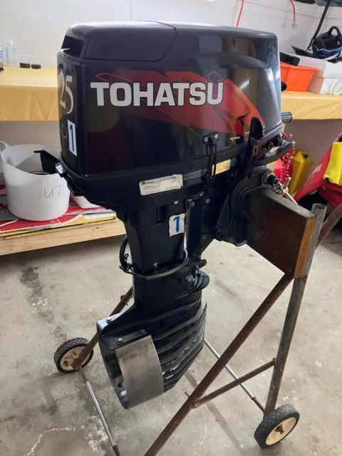 25HP 2 stroke outboard motor | Boat Accessories & Parts | Gumtree ...