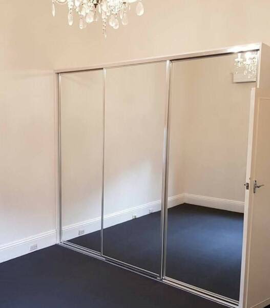 SALE SALE SALE!!! Builtin Wardrobe Package Wardrobes in Craigieburn