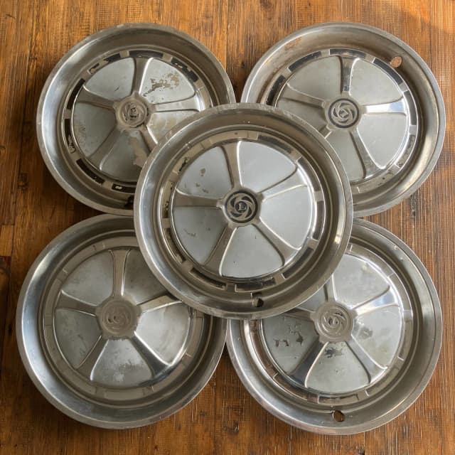 Leyland Kimberley Austin Tasman 14 inch Hubcaps x5. Can Post Auto