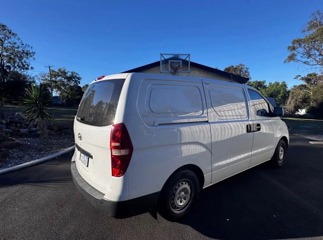 2012 HYUNDAI iLOAD 5 SP MANUAL 4D VAN | Cars, Vans & Utes | Gumtree ...
