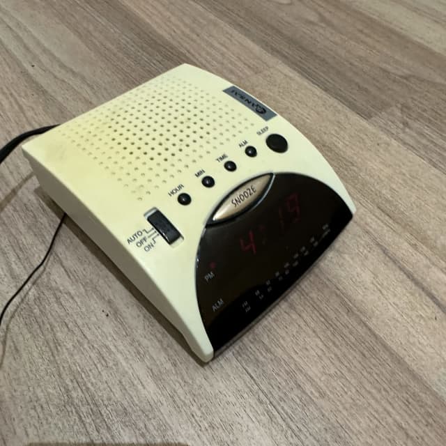 SANSAI CR205 CLOCK FM RADIO ALARM Radios & Receivers Gumtree