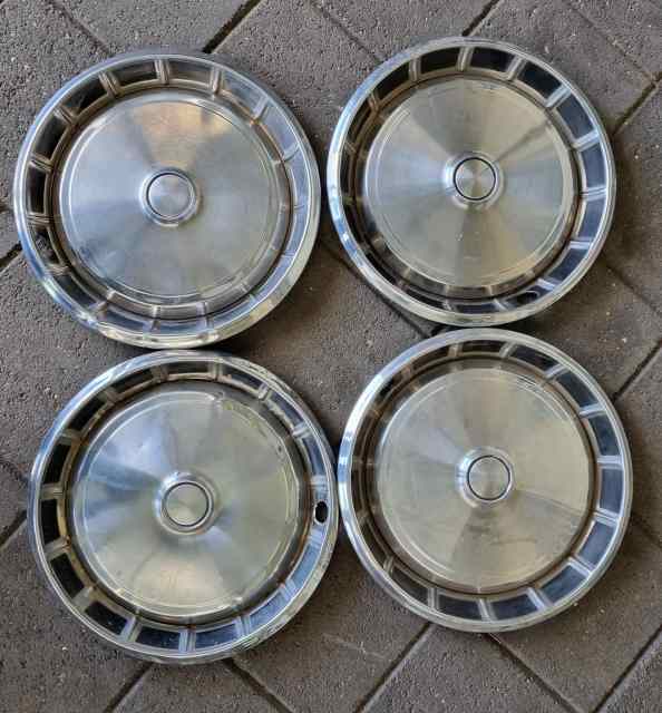 FORD FALCON XB XC HUBCAPS / HUB CAPS / WHEEL TRIMS for FALCON FAIRMONT ...