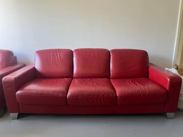 Red leather (Natuzzi) sofa & 2 x armchairs | Sofas | Gumtree Australia ...