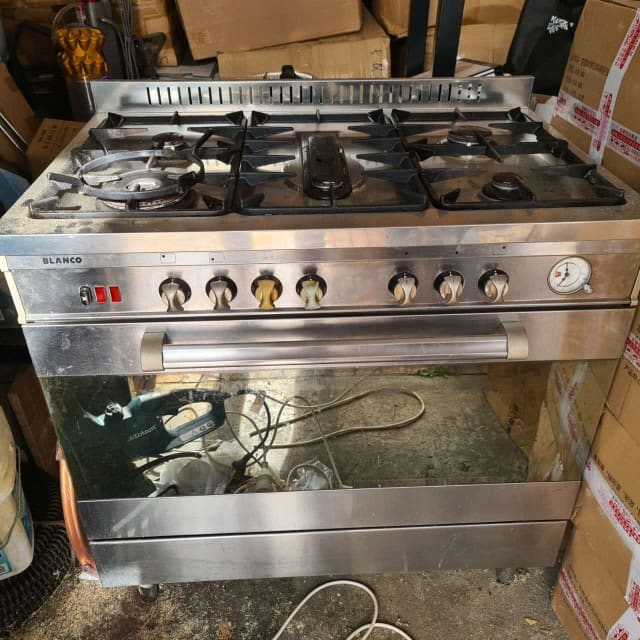 blanco oven and gas cooktop