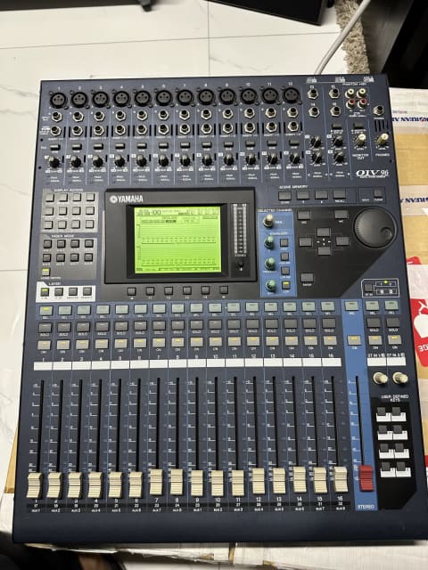 Yamaha 01V96 Version 2 Digital Mixing Console - Box. | DJ Gear & Lighting |  Gumtree Australia Liverpool Area - Hoxton Park | 1311749756