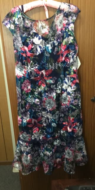 New Anthea Crawford Bloom Dress Size 18 | Dresses & Skirts | Gumtree ...