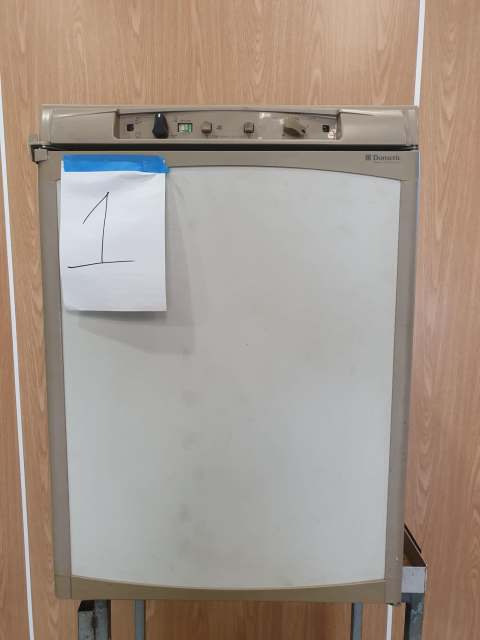 Dometic RM2350 90L 3 way fridge/freezer (no:1 of 5) | Caravan ...