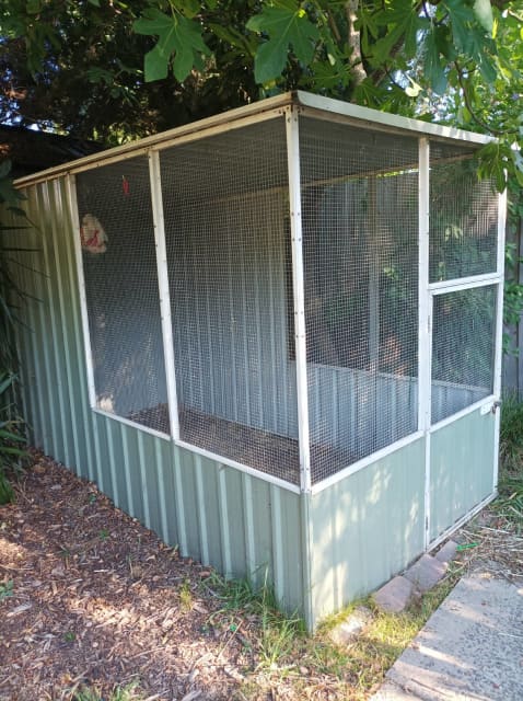 second hand aviary