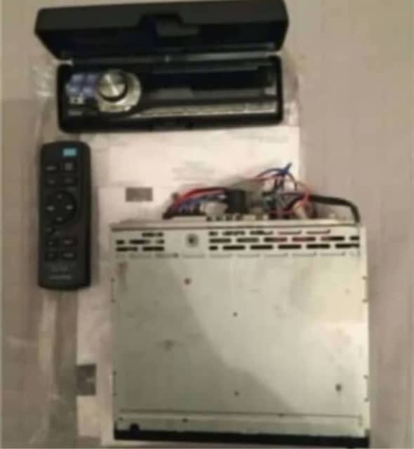 Alpine CD Player Head Deck Car Audio RUE4187 Complete W/ Loom & Case