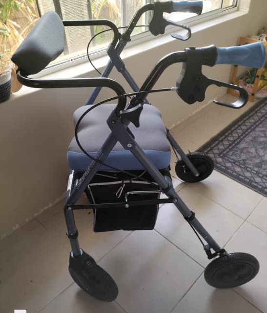 4wheeled mobility rollator walker with chair Miscellaneous Goods Gumtree Australia Swan Area