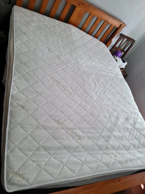 sleepmaker pro mattress topper