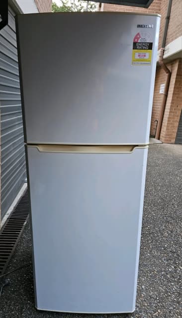 394 litre fridge samsung