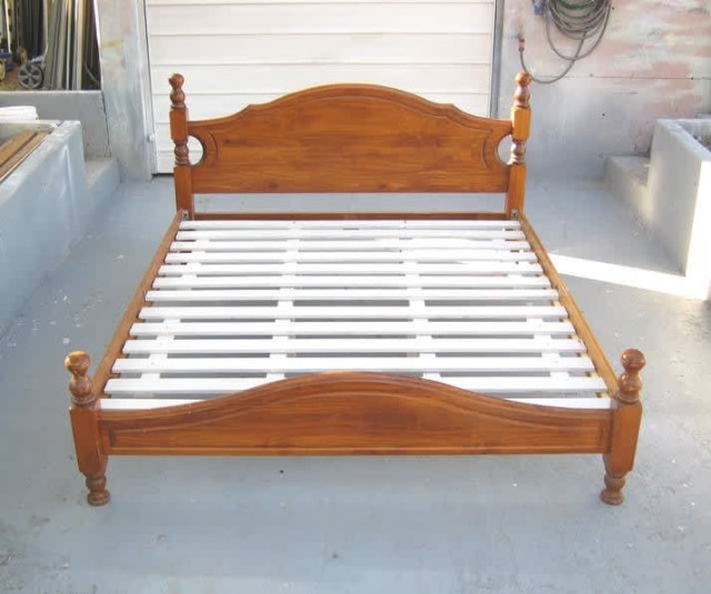 Solid Timber King Size Bed Frame Beds Gumtree Australia Brisbane
