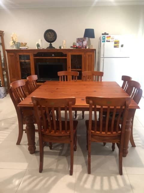 free dining table gumtree