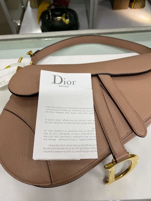 Dior - Saddle Bag with Strap Caramel Beige Grained Calfskin - Women