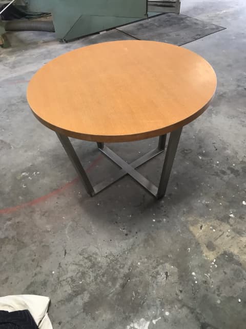 round coffee table gumtree