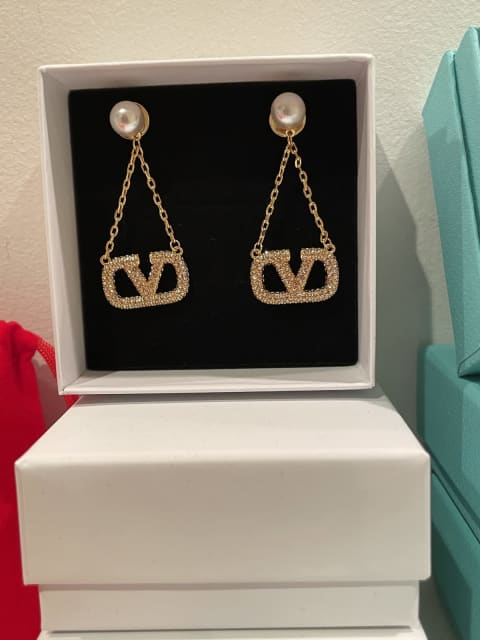 LV style ladies mini gold stud earrings, Women's Jewellery, Gumtree  Australia Salisbury Area - Valley View