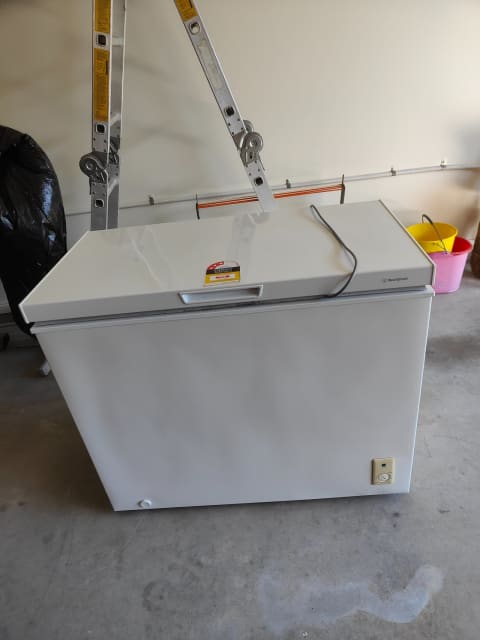 westinghouse 197l chest freezer