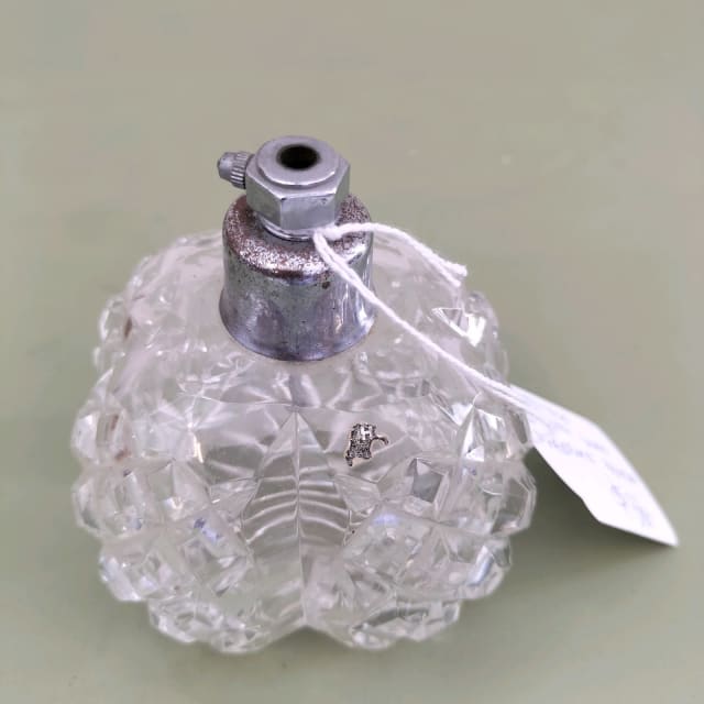 Beautiful vintage Italian glass perfume bottle. Other Home Decor