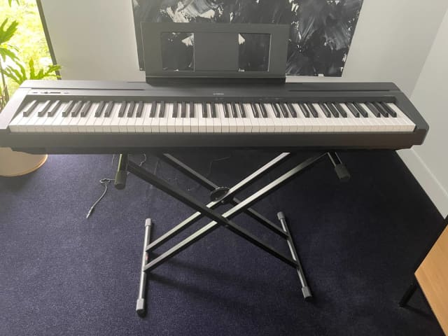 used yamaha weighted keyboard