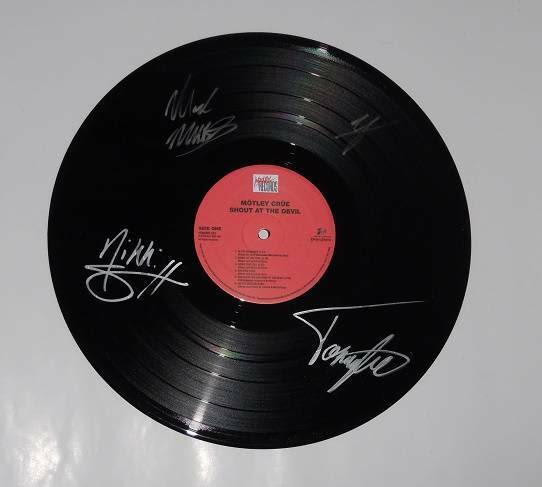 MOTLEY CRUE Hand Signed Record Rock Shout at the Devil Autograph ...