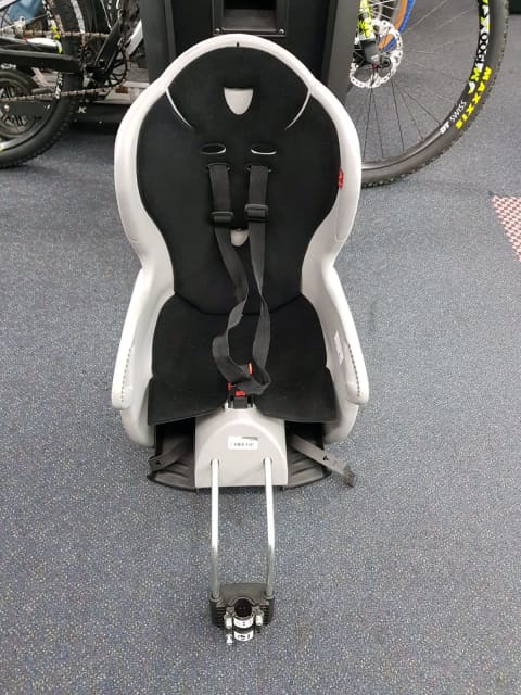 Hamax bike best sale seat gumtree