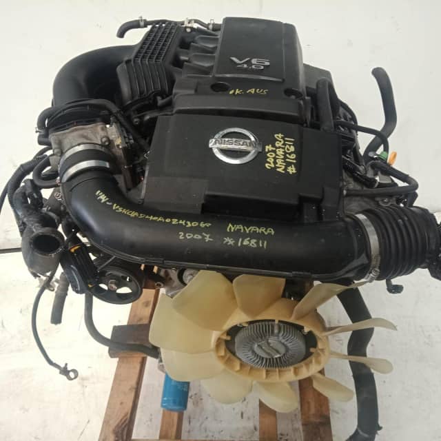 NISSAN NAVARA D40 PETROL ENGINE 4 0 VQ40 2011 Engine Engine Parts Transmission