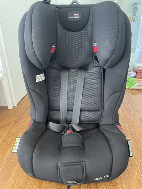 Britax safe n shop sound maxi lite