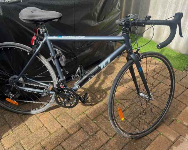 Reid Mens Express Road Bike Gunmetal Grey Excellent condition Men
