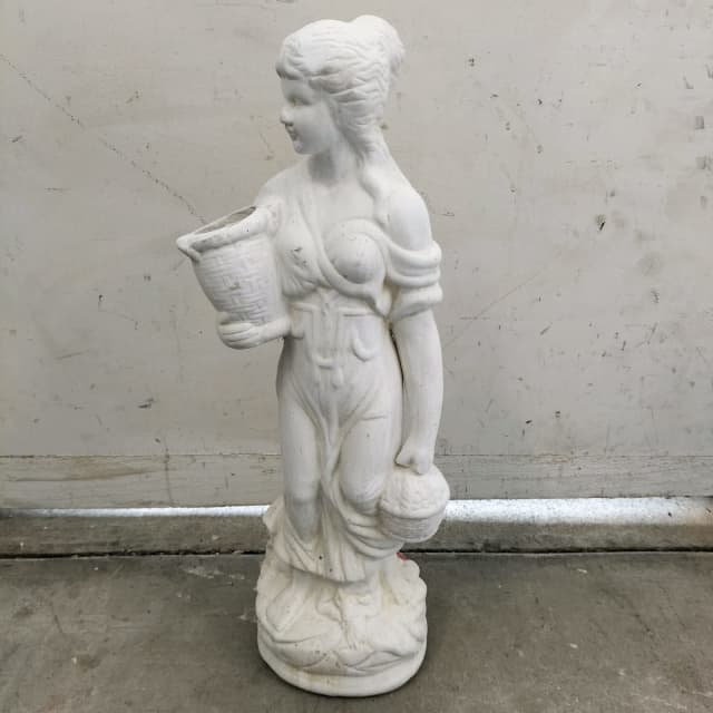 Basket maiden garden statue. Size in pics. Other Garden Gumtree