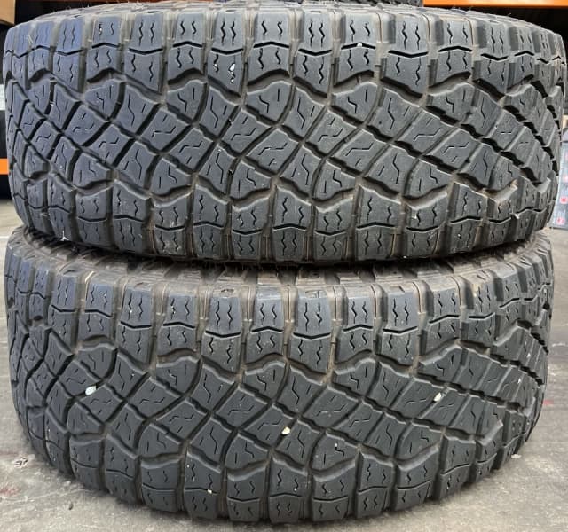 325 65 R18 Goodyear Wrangler RT Used Tyre Ford F350 Silverado 2500 ...