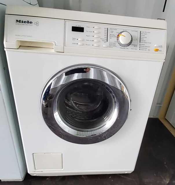 MIELE W463 5.5kg Front Loader Washing Machine | Washing Machines ...