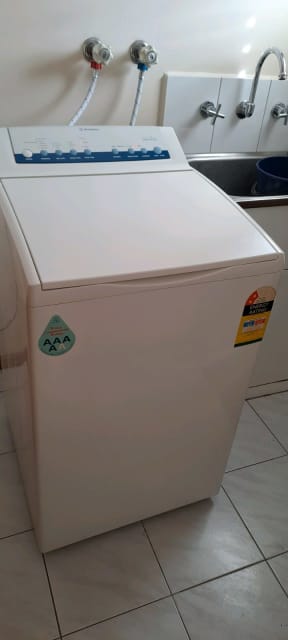 whirlpool fridge 190 litres 3 star price