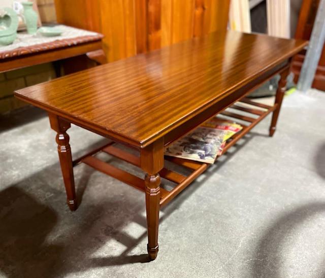 Beautiful Restored MidCentury Retro Coffee Table with Magazine Rack