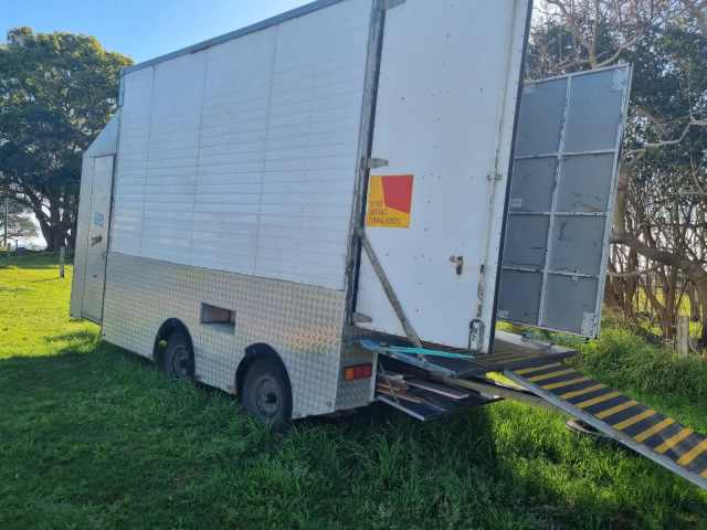 9 ton Isuzu pantech truck | Trucks | Gumtree Australia Caboolture Area ...