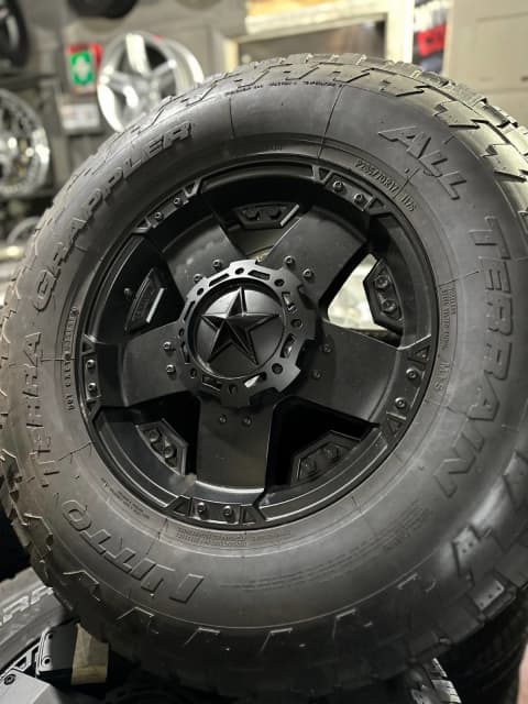 最新海外 ロックスターXD BFGoodrich 自動車・オートバイ