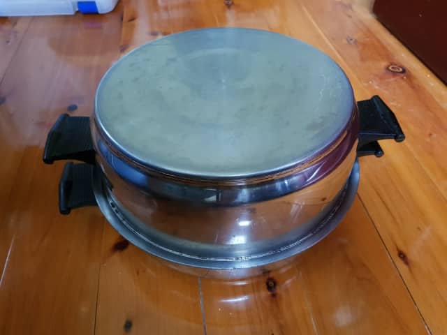 BergHOFF Vintage Tri-Ply 18/10 Stainless Steel 8 Covered Saucepan, Ha