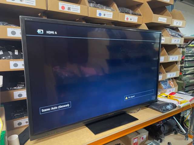 Sony Bravia 60-inch LCD TV - Model KDL-60EX640 - Excellent Condition ...