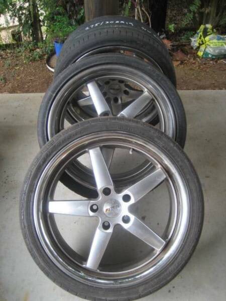 HOLDEN COMMODORE RIMS - previously on a VY SS | Wheels, Tyres & Rims ...