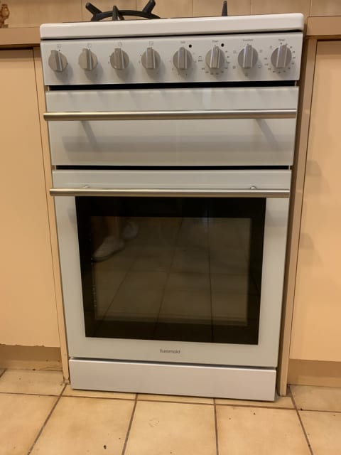 euromaid 540mm electric freestanding cooker