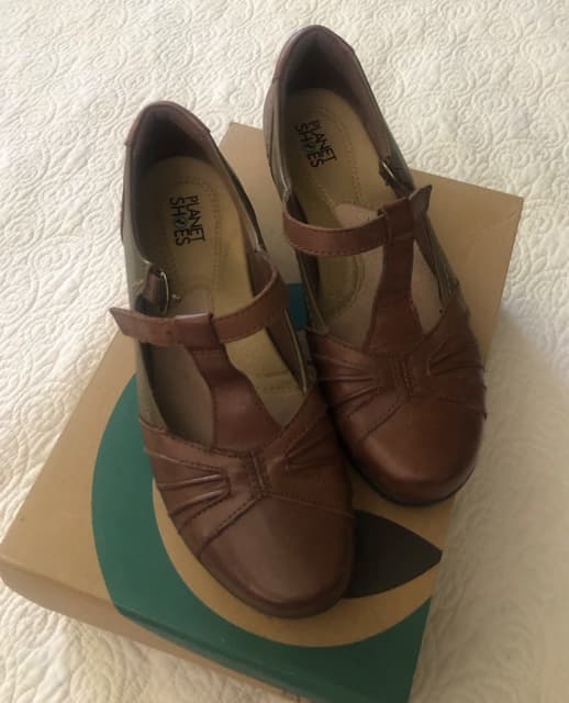 Shoes Merrin arch support shoes Women's Shoes Gumtree Australia Maroochydore Area