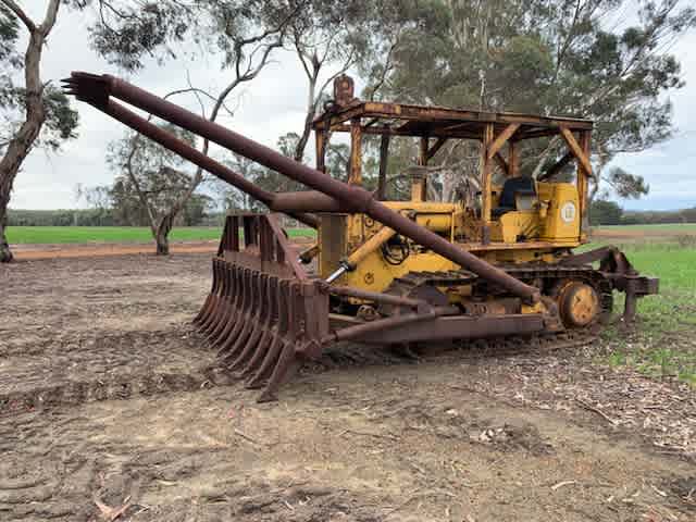 Bulldozer. International TD15B | Farming Equipment | Gumtree Australia ...