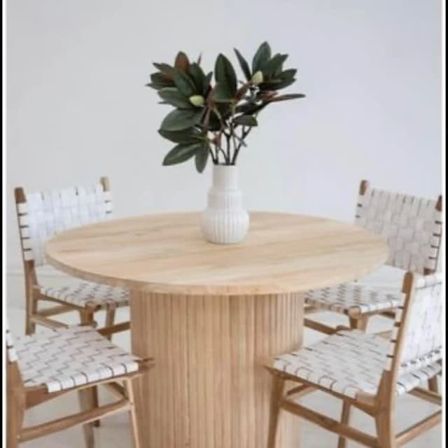 TEAK 120CM ROUND DINING TABLE WITH FLUTED BASE STUNNING!!! Dining