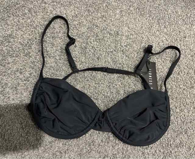 Lioness Pia swim black bikini top size M - Swimwear in Lyons ACT ...