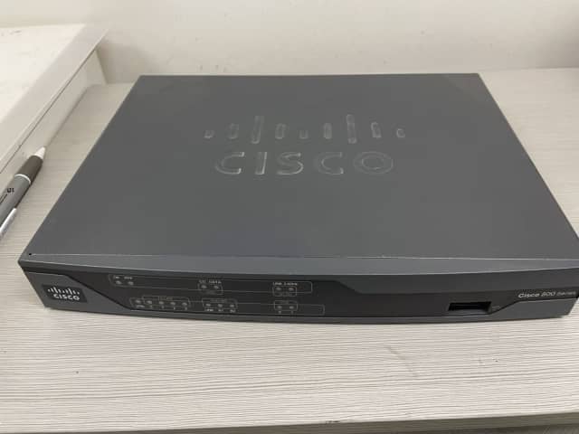 Cisco C881-k9 Cisco 880 Series Integrated Services Router - Modems 