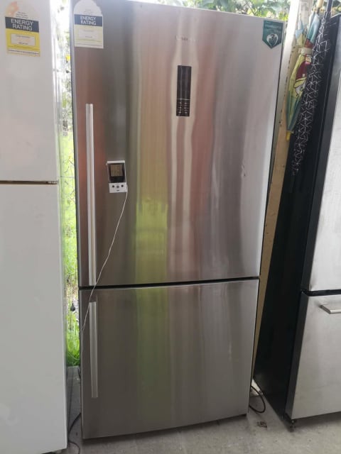 large bottom mount fridge