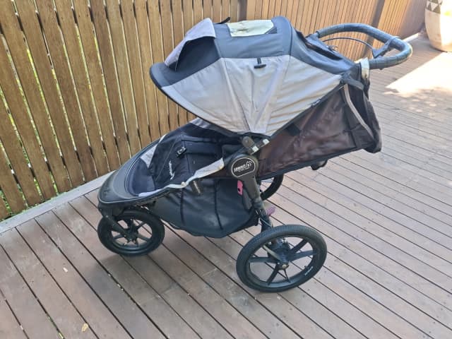 Baby jogger on sale summit x3 gumtree