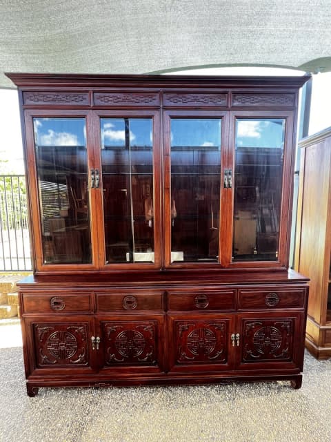 Excellent condition solid rosewood Chinese buffet with display hutch ...